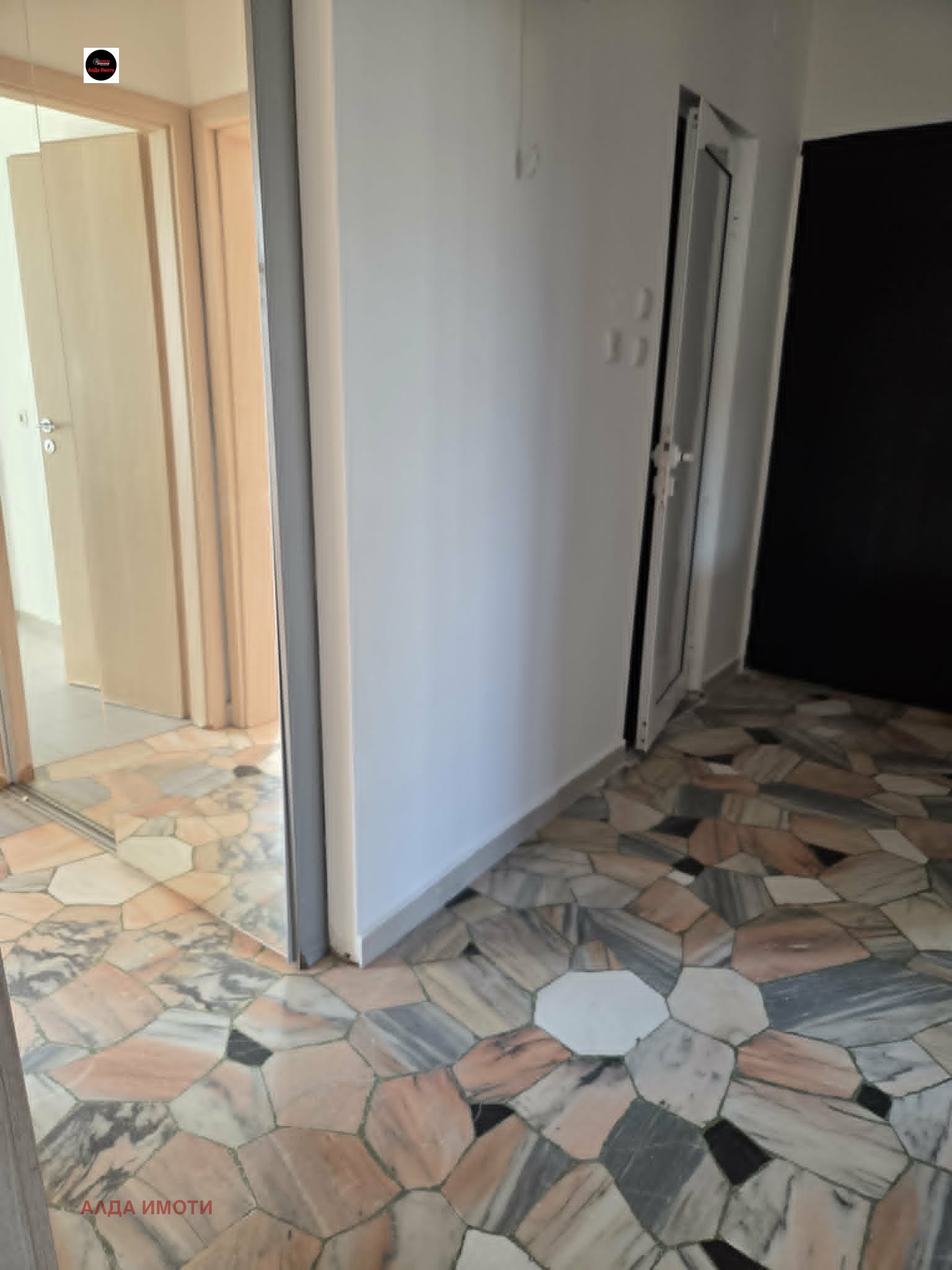 Продава 3-СТАЕН, гр. София, Сердика, снимка 12 - Апартаменти - 55620926