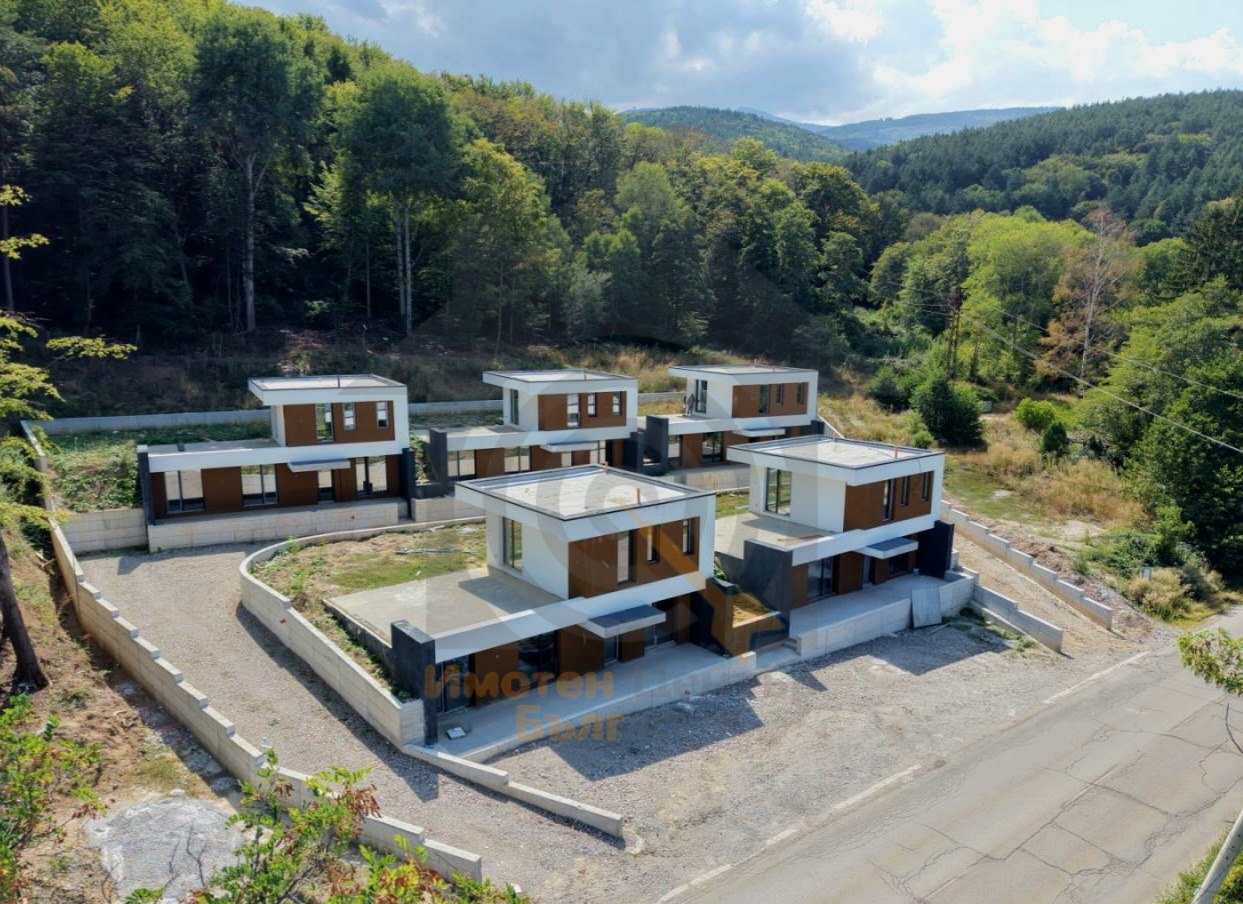 Продава КЪЩА, гр. София, в.з.Бункера, снимка 10 - Къщи - 52802611