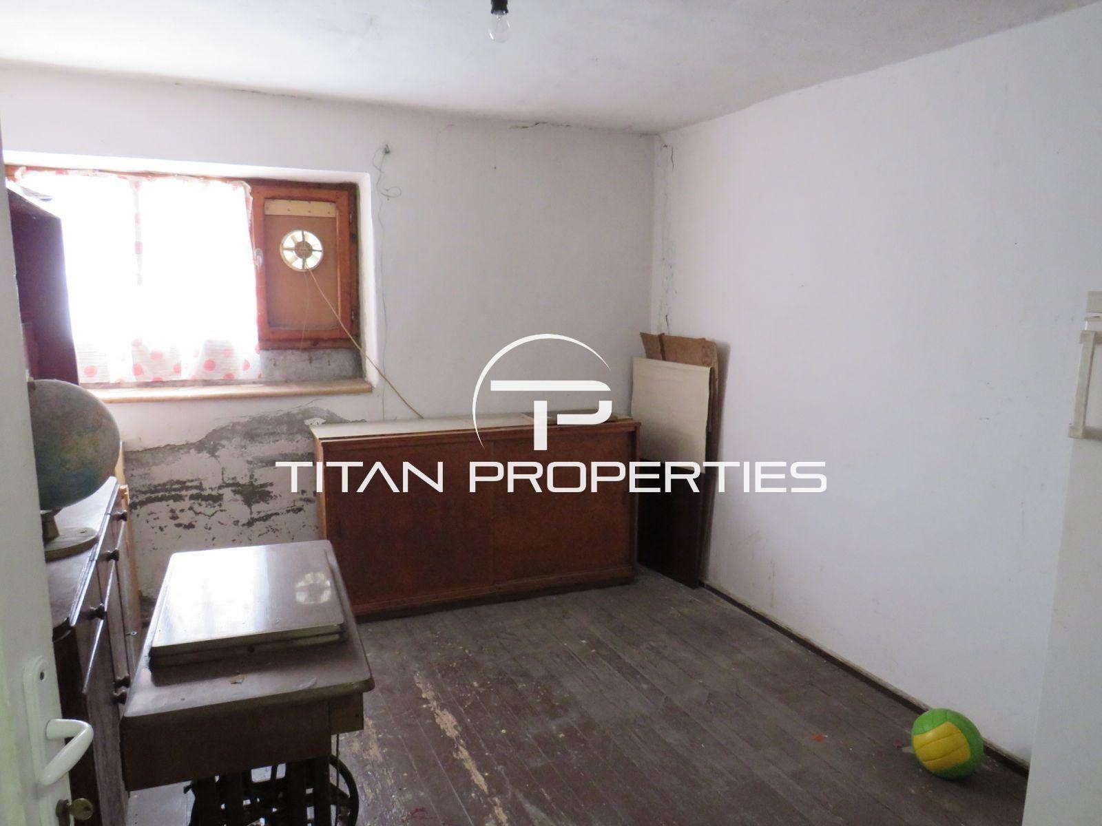 Продава КЪЩА, гр. Айтос, област Бургас, снимка 11 - Къщи - 55349644