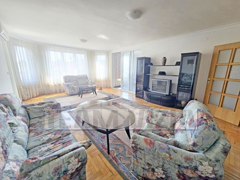 Продава МНОГОСТАЕН в град София, Лагера - 160 кв.м / 468 000 € » 915 328.44 лв., ТИЙМ ВИЗИЯ ЕООД
