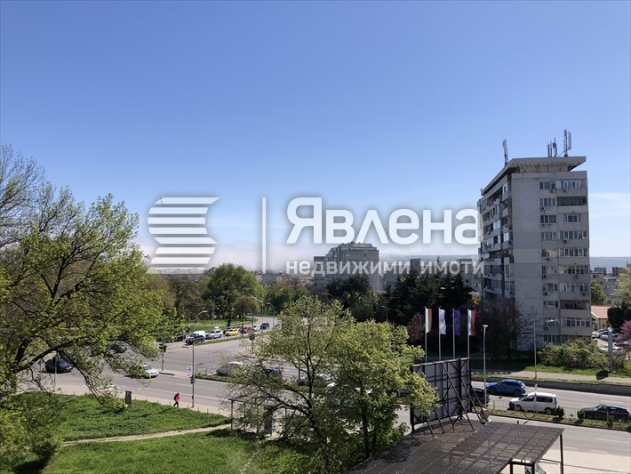 Eladó  1 hálószoba Varna , Trosevo , 65 négyzetméter | 40708653