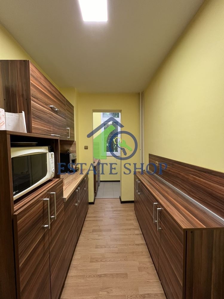 In vendita  2 camere da letto Plovdiv , Trakiia , 84 mq | 40368292