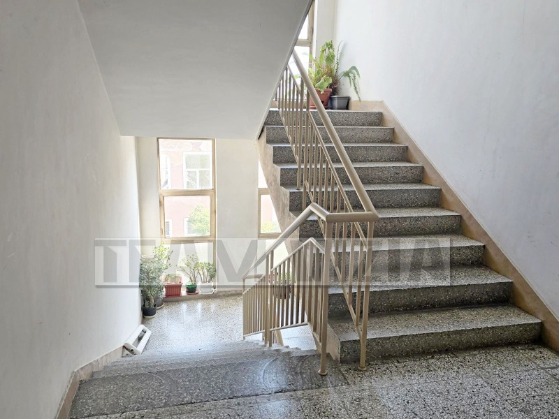 Продава  Многостаен град София , Лагера , 160 кв.м | 96198367 - изображение [15]