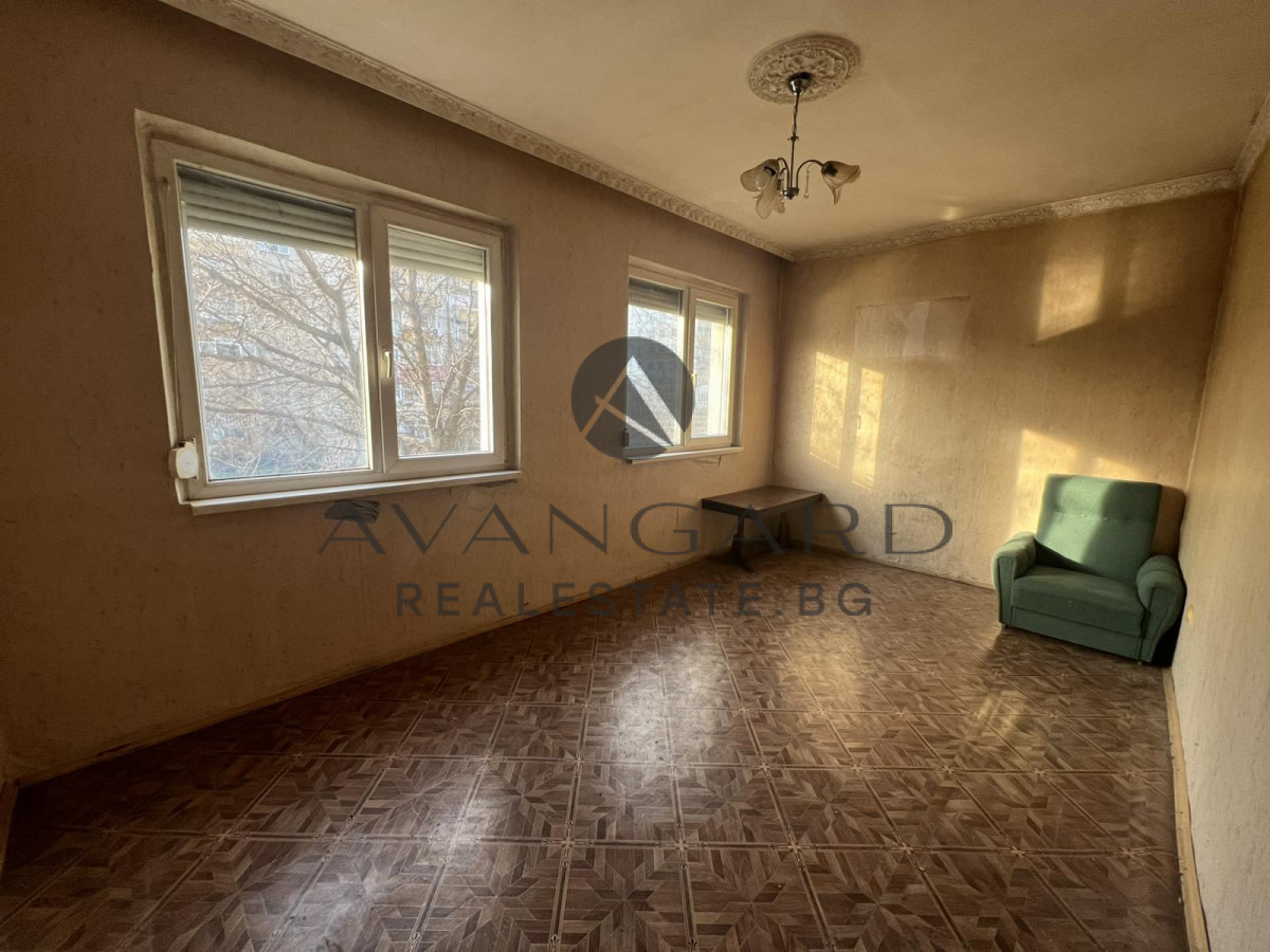 Продава 3-СТАЕН, гр. Пловдив, Кючук Париж, снимка 2 - Апартаменти - 53462084