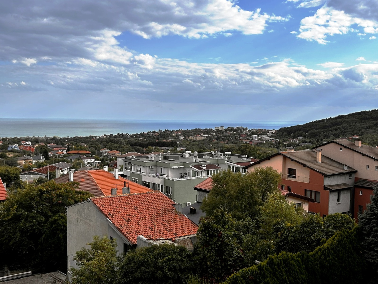 Продава КЪЩА, гр. Варна, Виница