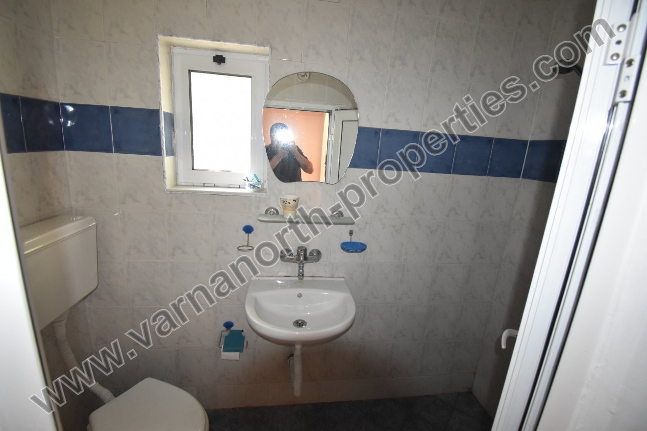 Продава КЪЩА, гр. Балчик, област Добрич, снимка 11 - Къщи - 55261086