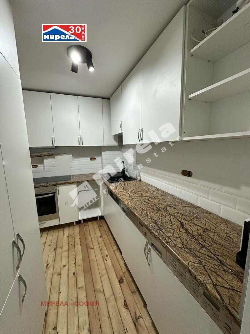 Продава 3-СТАЕН в град София, Център - 63 кв.м / 219 000 € » 428 326.77 лв., МИРЕЛА - СОФИЯ