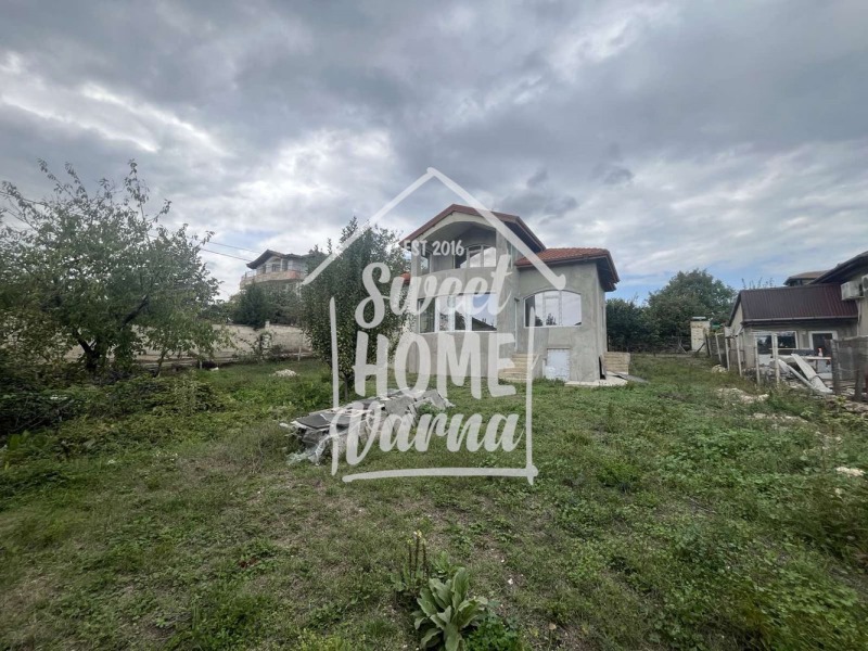 Продава КЪЩА, гр. Варна, м-т Добрева чешма, снимка 2 - Къщи - 47366785