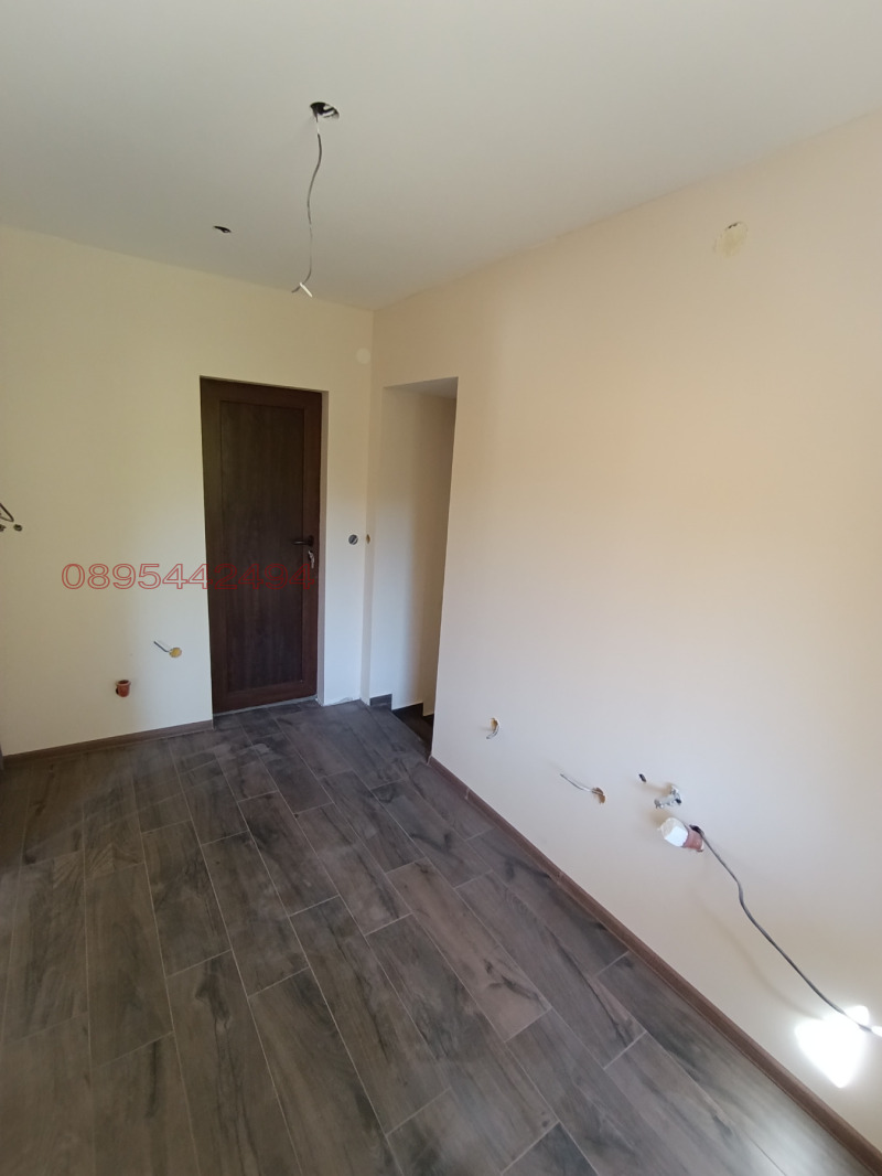 Zu verkaufen  Haus region Sofia , Kostinbrod , 103 qm | 26394950 - Bild [4]