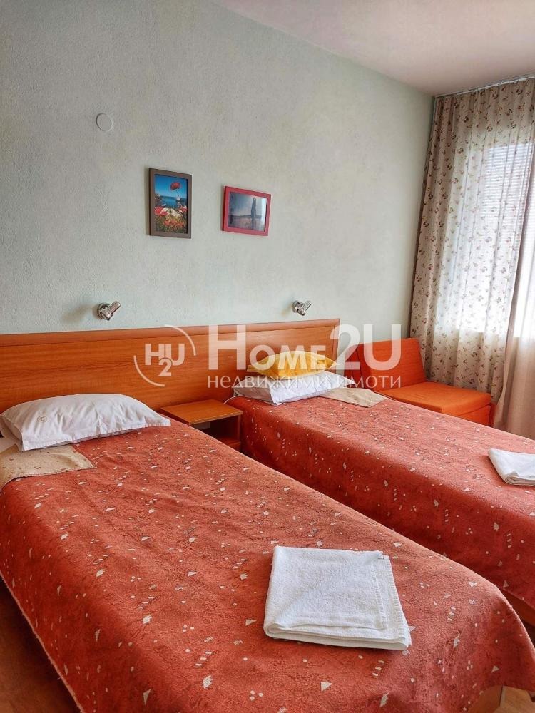 Продава КЪЩА, с. Крапец, област Добрич, снимка 11 - Къщи - 53599627