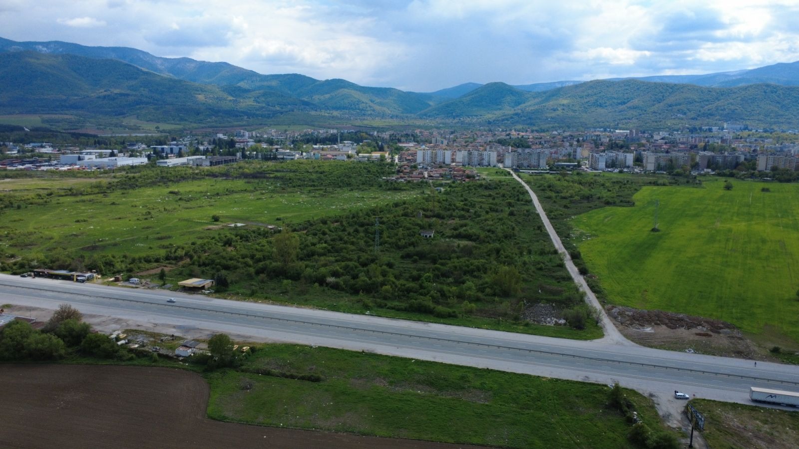 Продава ПАРЦЕЛ, гр. Ботевград, област София област, снимка 2 - Парцели - 50215685