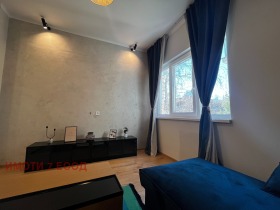 1 quarto Iavorov, Sofia 3