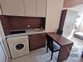 2 slaapkamers Bratja Miladinovi, Burgas 6