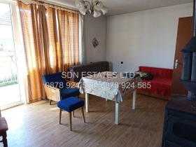 3 slaapkamers Kazanlak, regio Stara Zagora 8