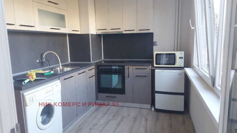 Продава  2-стаен град Перник , Изток , 66 кв.м | 93631950 - изображение [6]