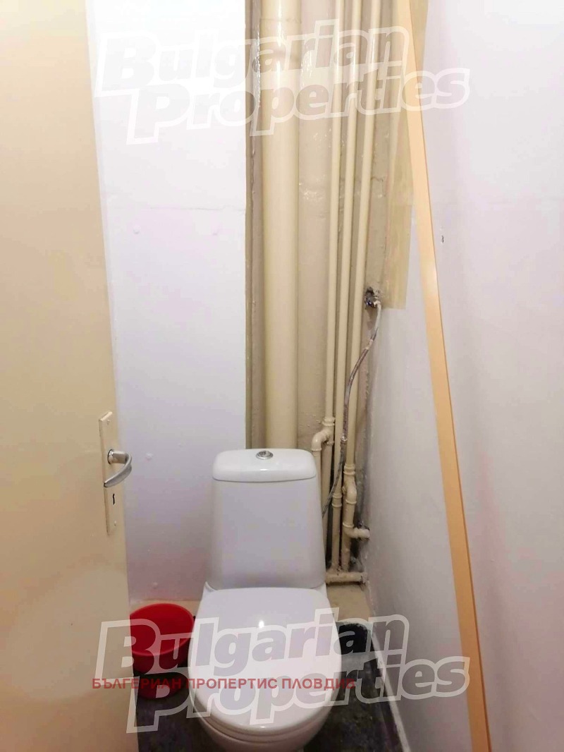 Продается  2 спальни Пловдив , Изгрев , 82 кв.м | 98954974 - изображение [9]