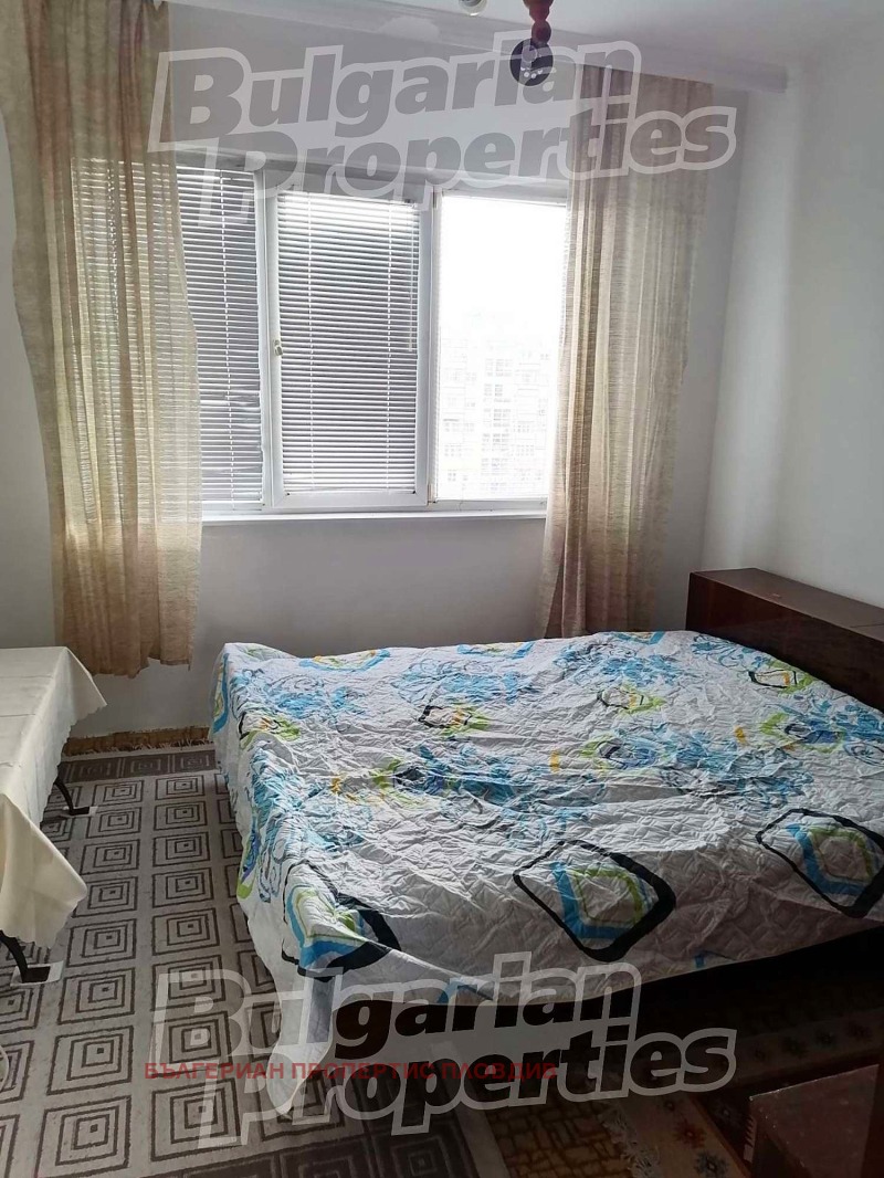 Продается  2 спальни Пловдив , Изгрев , 82 кв.м | 98954974