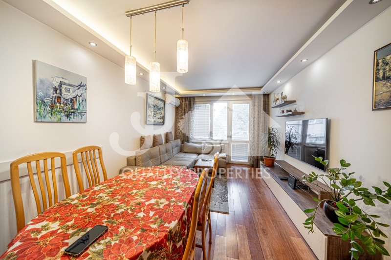 Продава 3-СТАЕН, гр. София, Медицинска академия, снимка 3 - Апартаменти - 52520520