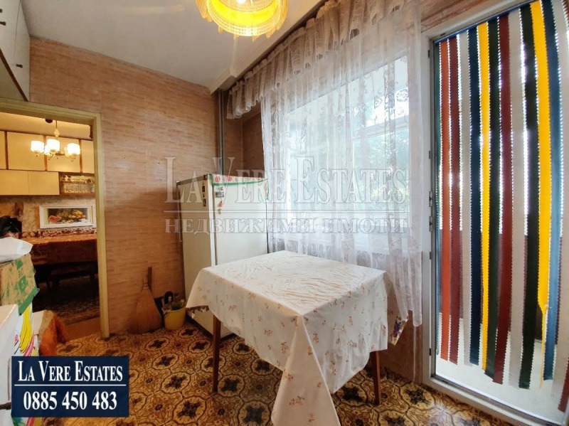 Продава  4-стаен град Русе , Здравец Север 1 , 107 кв.м | 50727876 - изображение [5]