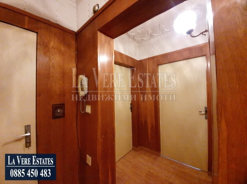 Продава  4-стаен град Русе , Здравец Север 1 , 107 кв.м | 50727876 - изображение [9]
