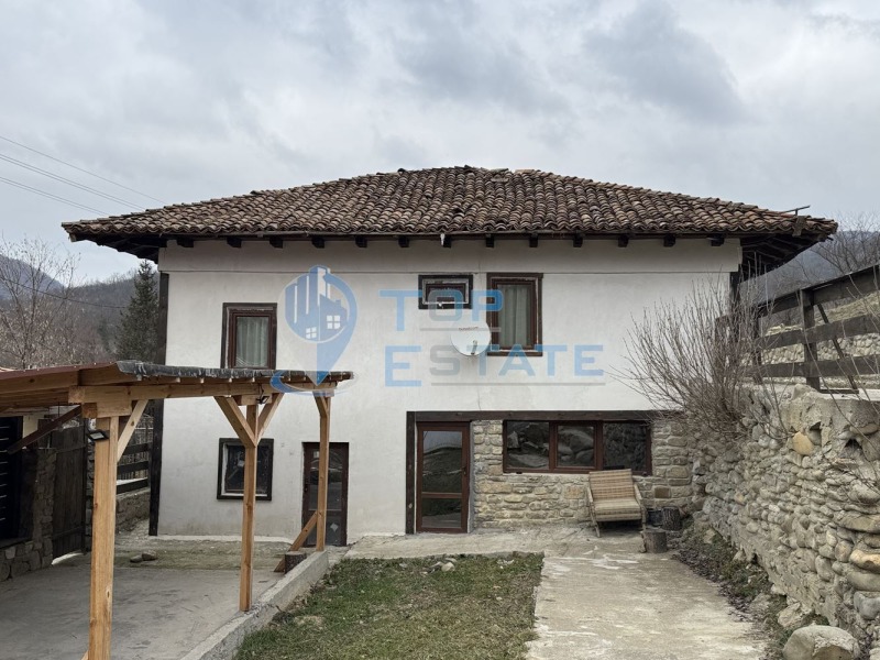 Продава  Къща област Велико Търново , гр. Елена , 130 кв.м | 99087145