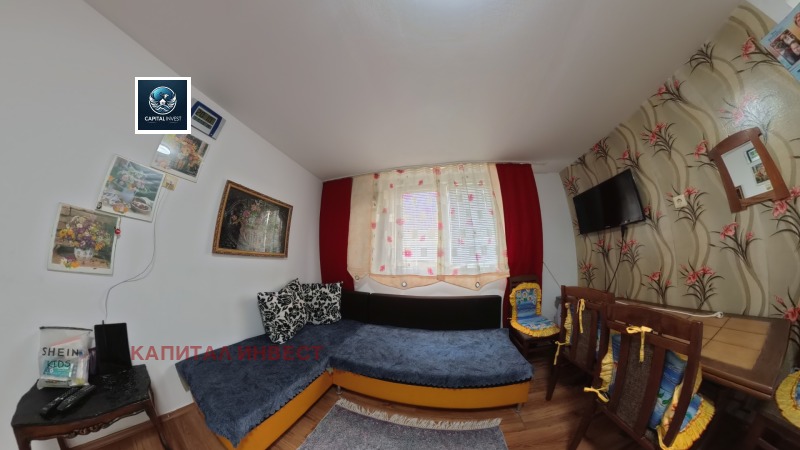 Продава БИЗНЕС ИМОТ, с. Побит камък, област Разград, снимка 12 - Други - 53004712