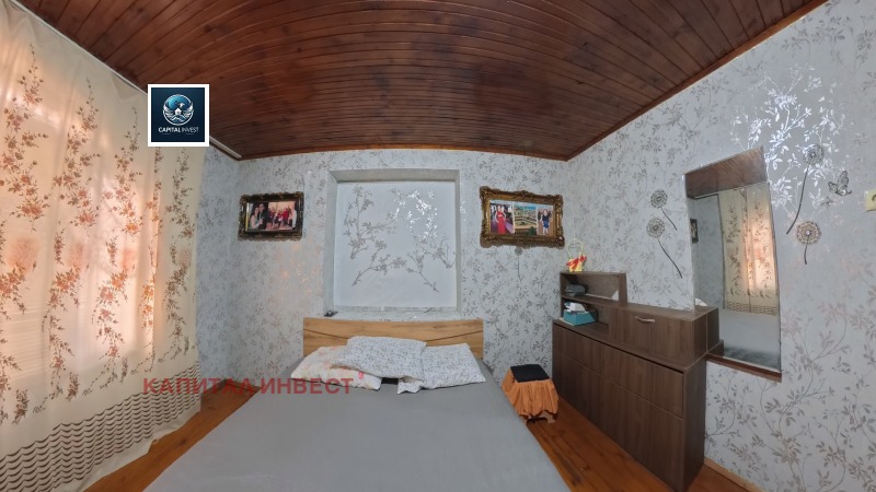 Продава БИЗНЕС ИМОТ, с. Побит камък, област Разград, снимка 11 - Други - 53004712