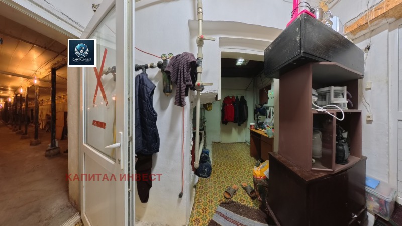 Продава БИЗНЕС ИМОТ, с. Побит камък, област Разград, снимка 6 - Други - 53004712