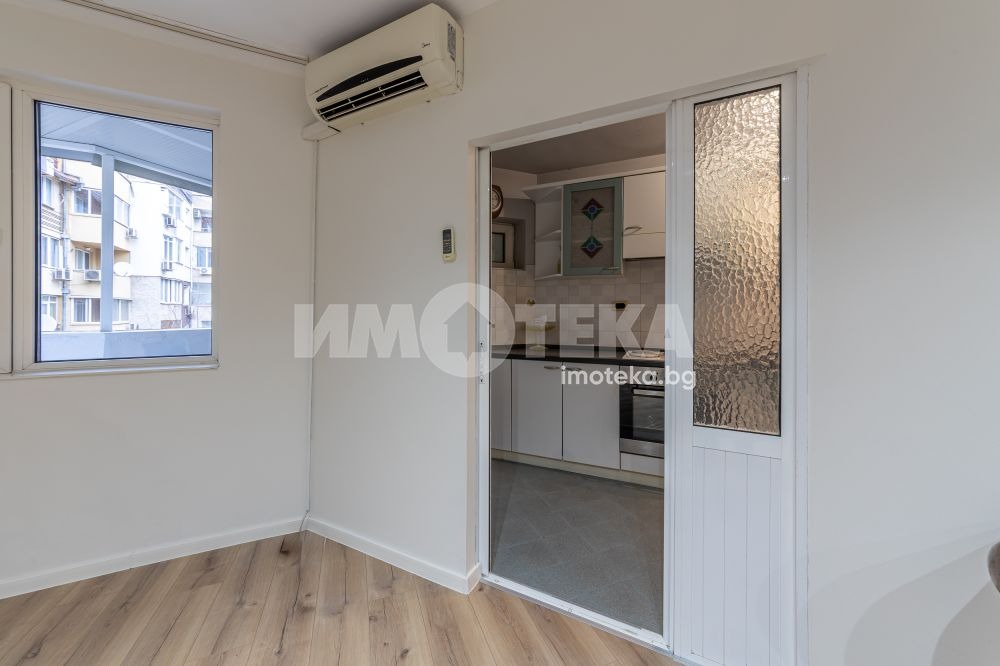 Продава 3-СТАЕН, гр. Варна, Лятно кино Тракия, снимка 10 - Апартаменти - 55097478