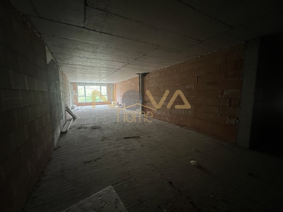 Продава ОФИС, гр. Варна, Център, снимка 2 - Офиси - 50298705