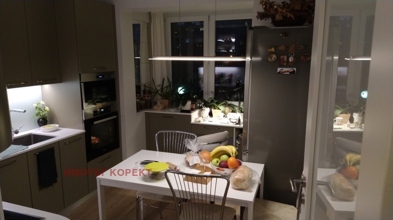 Myytävänä  2 makuuhuonetta Sofia , Mladost 1 , 95 neliömetriä | 86774225 - kuva [2]