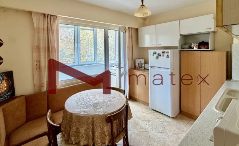 Продава 3-СТАЕН, град Варна, Цветен квартал • 164900 € / 322516.37 лв. • 96459008 1