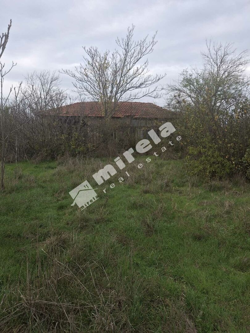Продава КЪЩА, с. Генерал Инзово, област Ямбол, снимка 2 - Къщи - 55800291