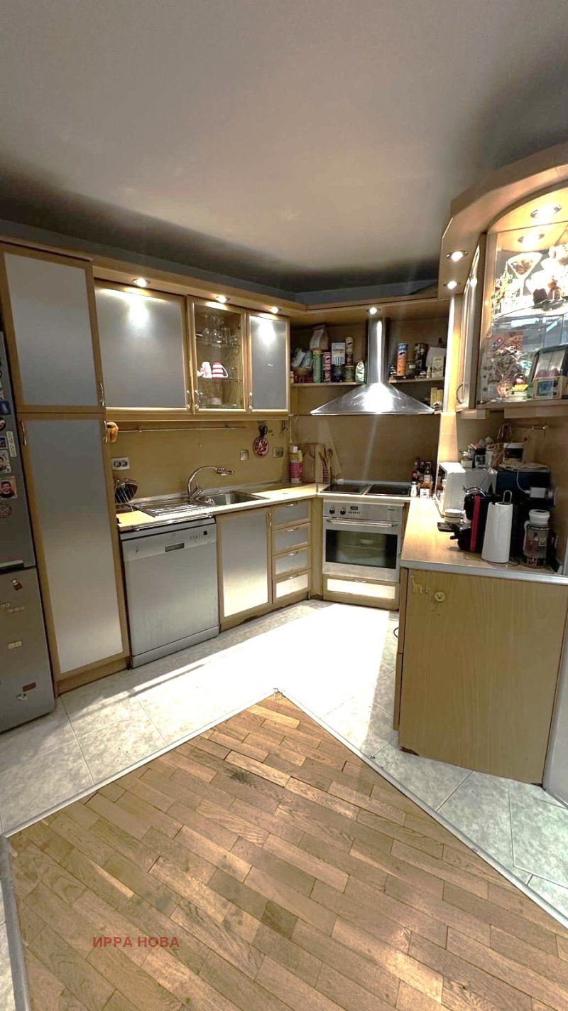 Продава 4-СТАЕН, гр. София, Овча купел, снимка 3 - Апартаменти - 52444217