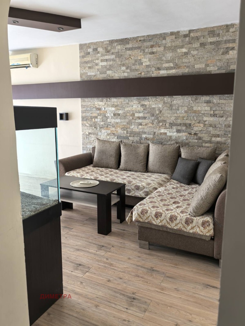 Продава МНОГОСТАЕН, гр. Пловдив, Кършияка, снимка 3 - Апартаменти - 52983463