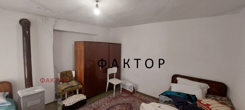 Продава КЪЩА, с. Марково, област Стара Загора, снимка 6 - Къщи - 45749174