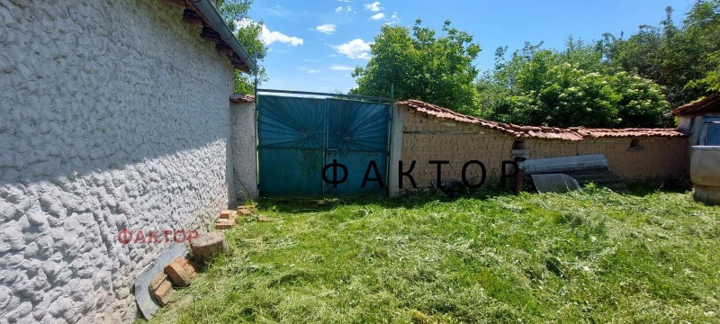 Продава КЪЩА, с. Марково, област Стара Загора, снимка 14 - Къщи - 45749174