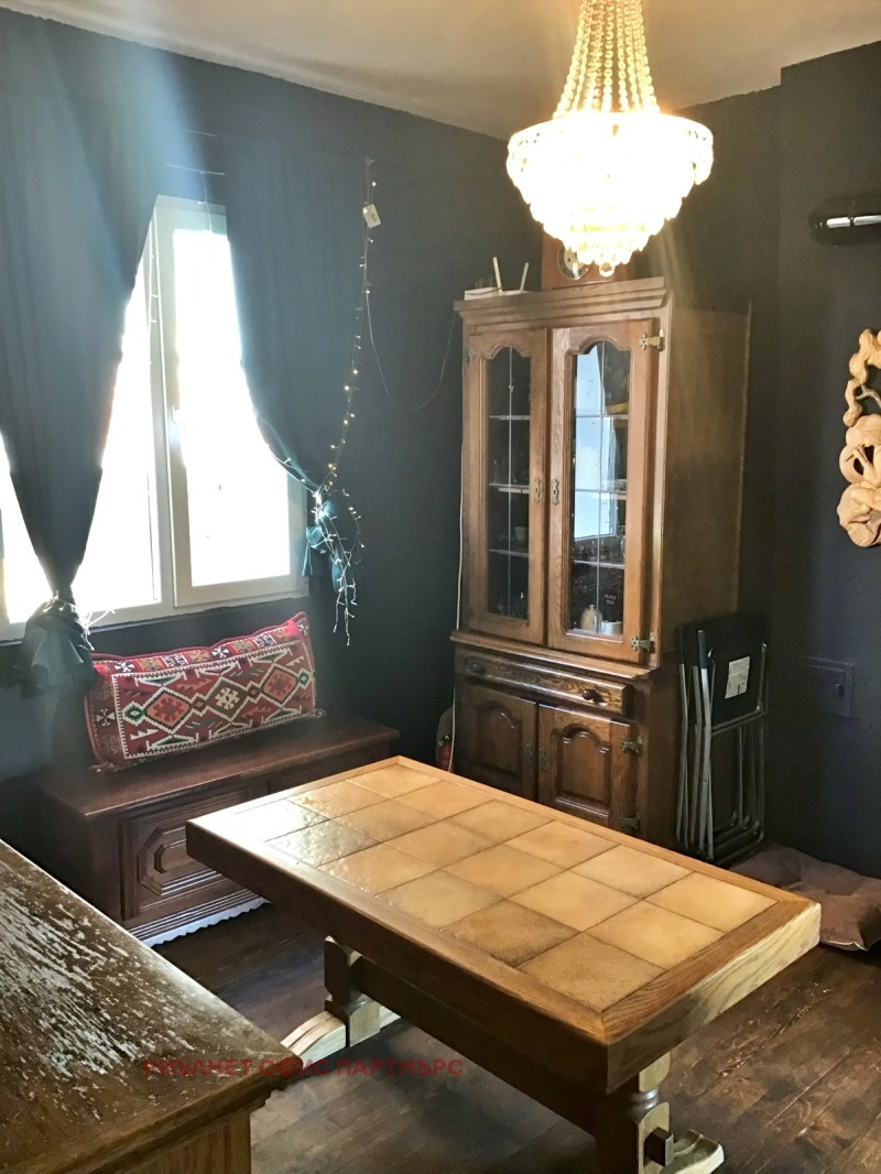 Продава КЪЩА, гр. Сандански, област Благоевград, снимка 2 - Къщи - 52971443