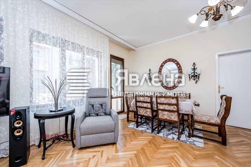 Продава КЪЩА, гр. София, Лозенец, снимка 3 - Къщи - 53146337