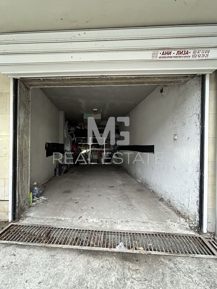 Продава ГАРАЖ, ПАРКОМЯСТО, гр. София, Изгрев, снимка 3 - Гаражи и паркоместа - 53499947