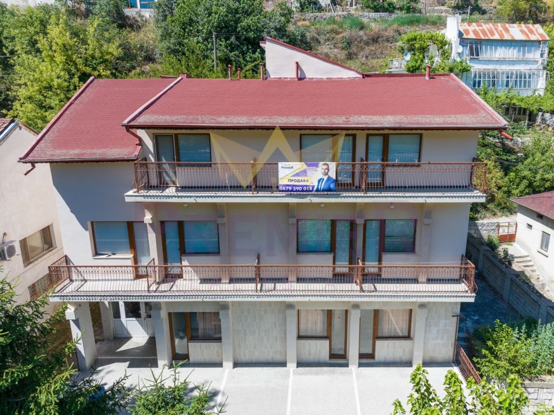 Продава  Хотел област Добрич , гр. Каварна , 557 кв.м | 79321135