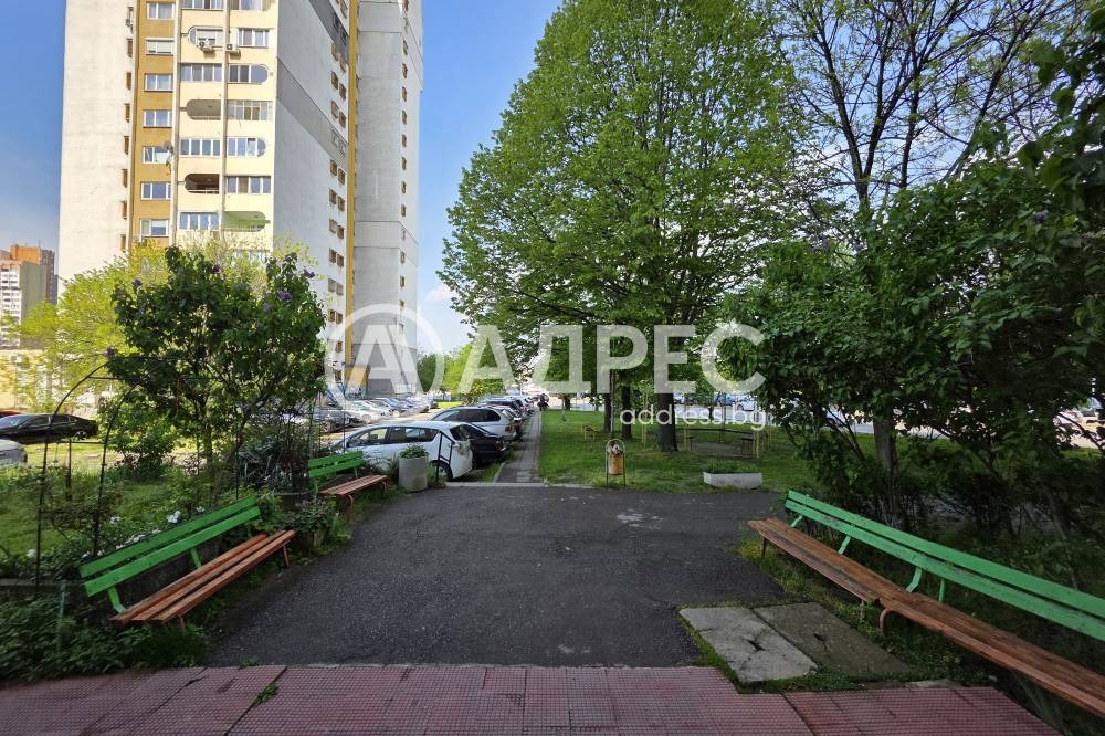 Продава 2-СТАЕН, гр. София, Света Троица, снимка 9 - Апартаменти - 54369070