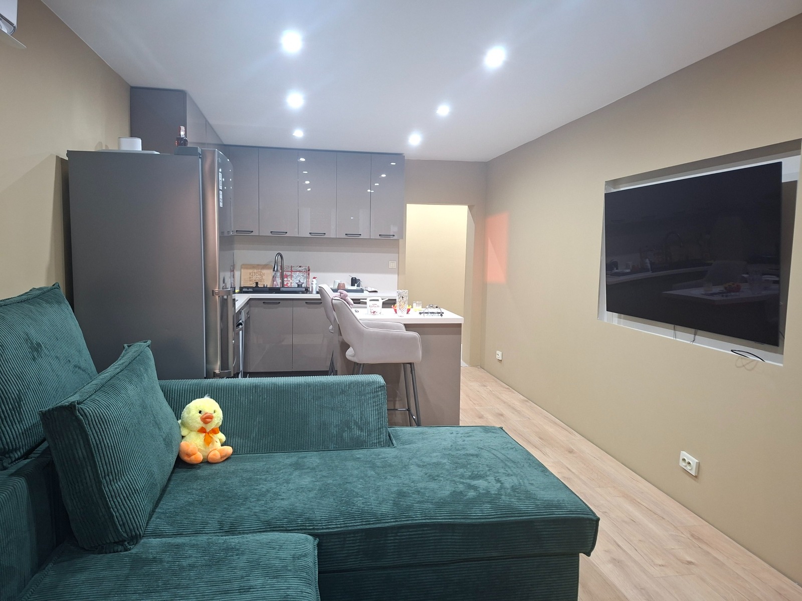 Продава 3-СТАЕН, гр. Плевен, Дружба 3, снимка 3 - Апартаменти - 55613983