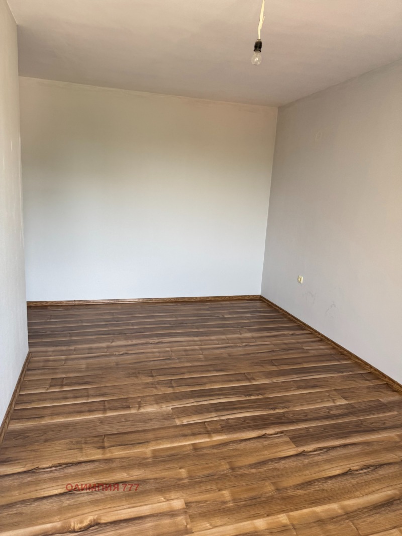 Продава  3-стаен град Плевен , Идеален център , 90 кв.м | 82553762 - изображение [7]