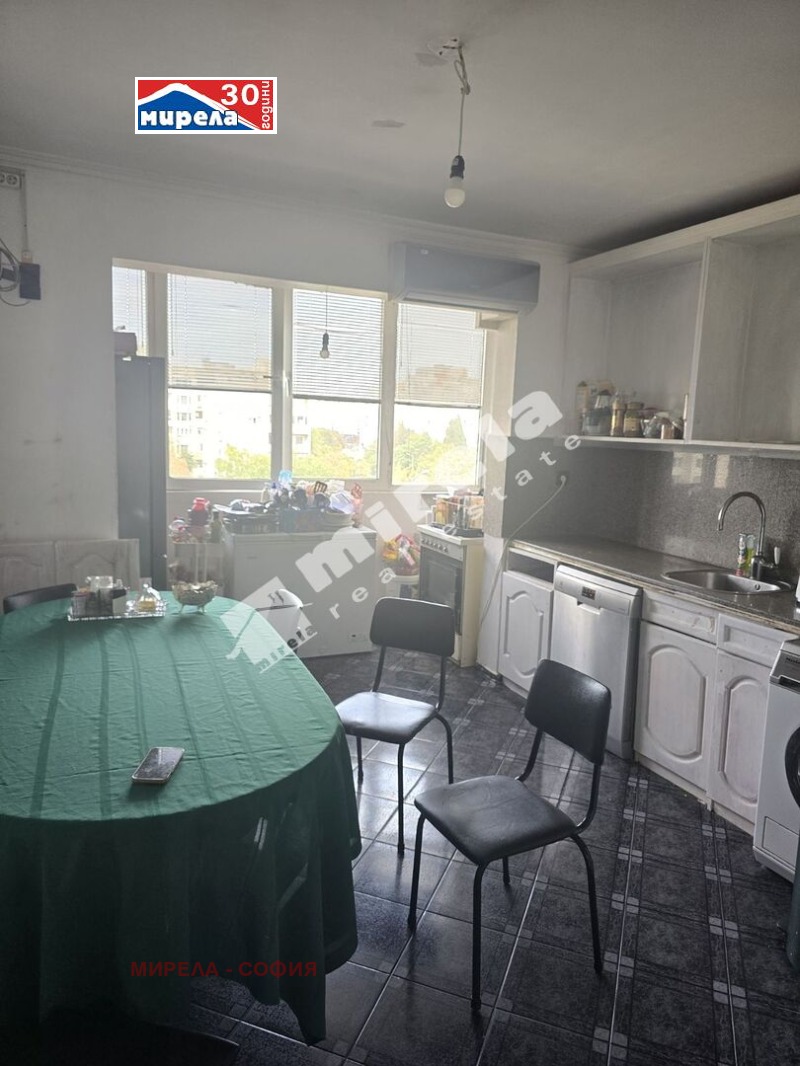Продава  4-стаен град София , Младост 4 , 97 кв.м | 28787749