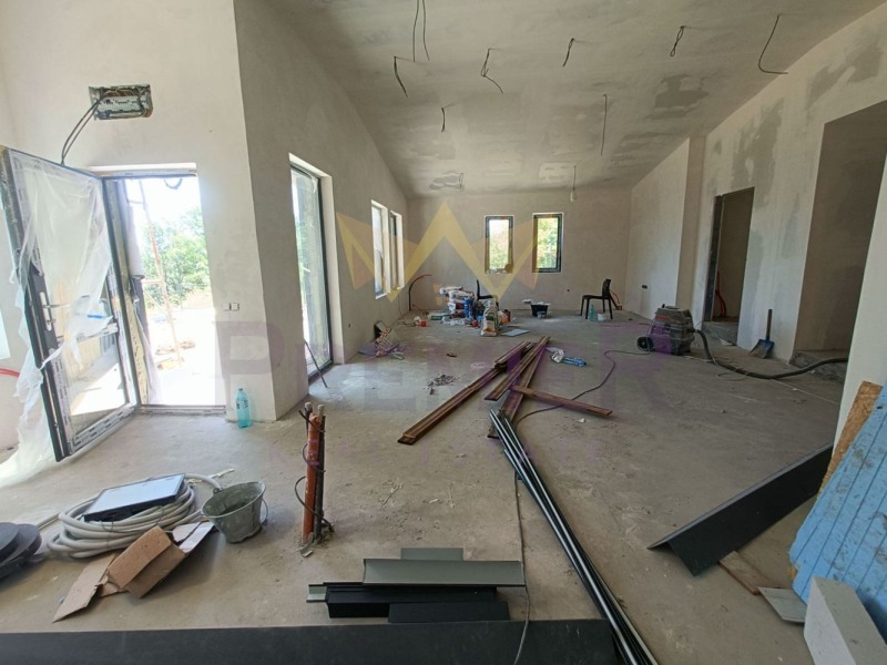 In vendita  Casa Varna , m-t Dobreva cheshma , 150 mq | 34901042 - Immagine [2]