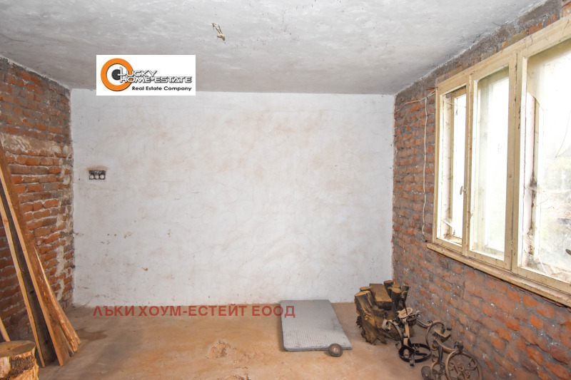 Продава КЪЩА, с. Студена, област Перник, снимка 12 - Къщи - 52334247