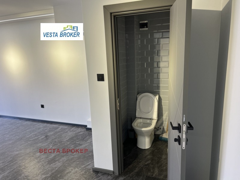 Продава МАГАЗИН, гр. Кърджали, Център, снимка 2 - Магазини - 53111848