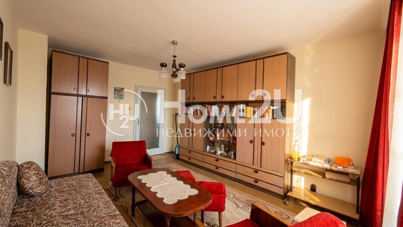 Продава 3-СТАЕН, гр. Бургас, Изгрев, снимка 2 - Апартаменти - 56078528