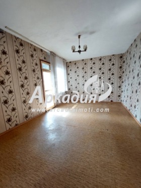 Продажба на многостайни апартаменти в град Пловдив - изображение 2 